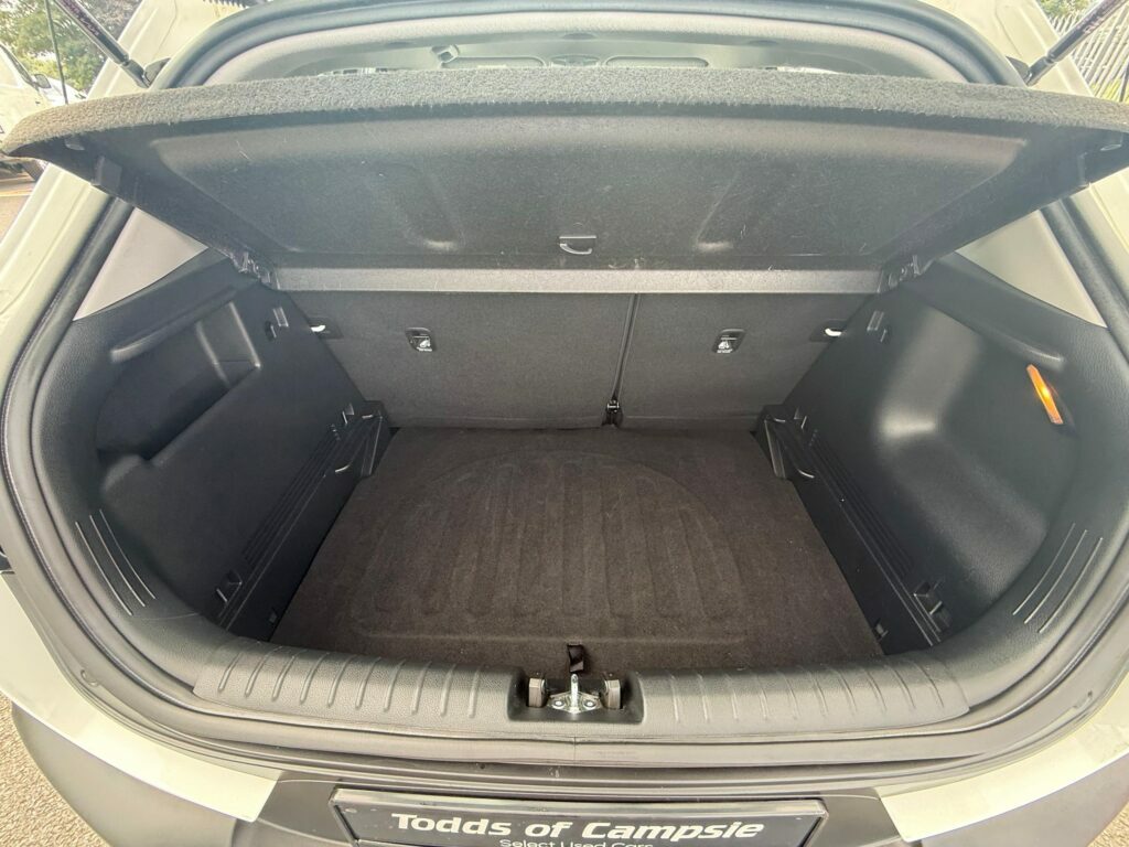 Kia Stonic Quantum Grey #9