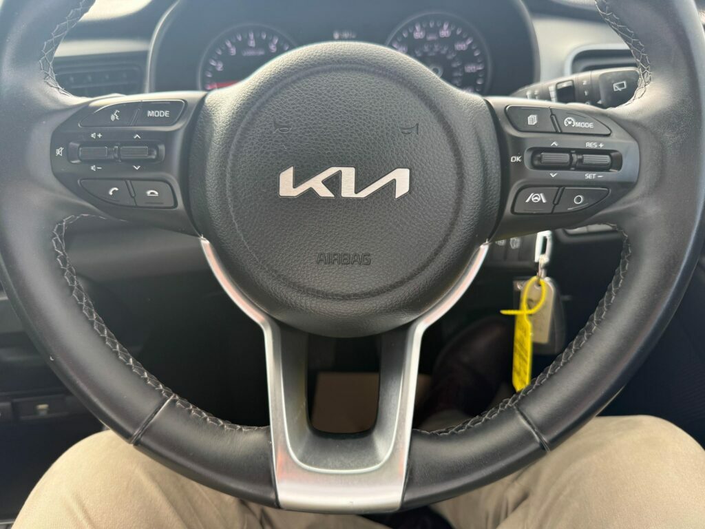 Kia Stonic Quantum Grey #17