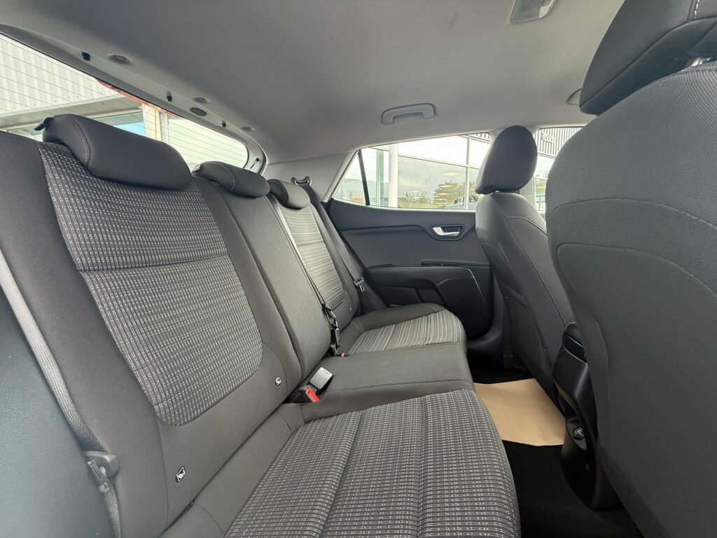 Kia Stonic Quantum Grey #10