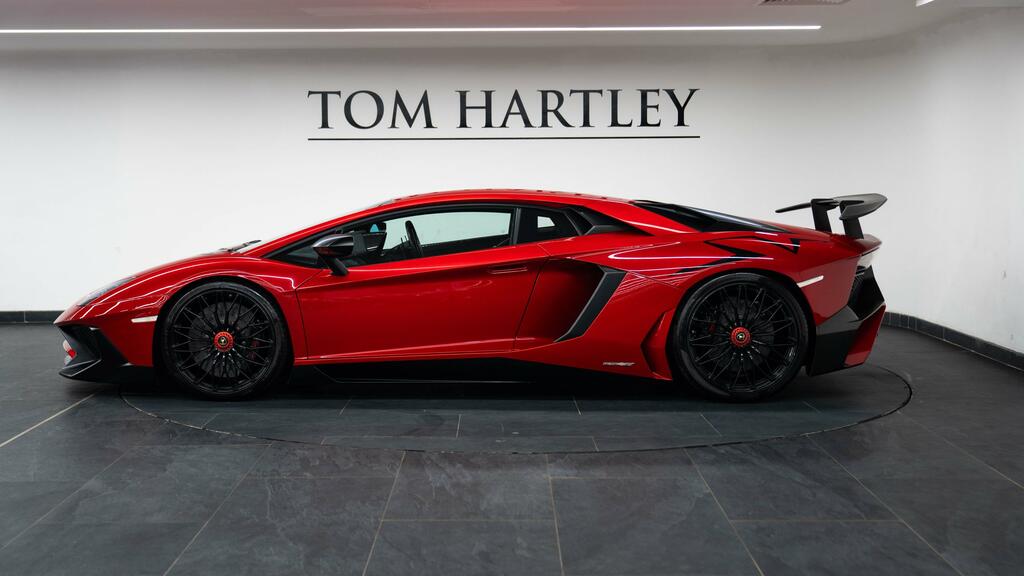 Lamborghini Aventador Coupe #4