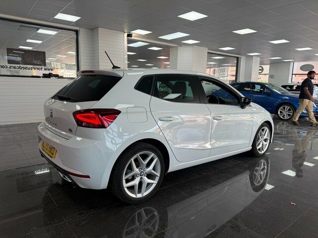 Seat Ibiza Hatchback DS70DYL White #2