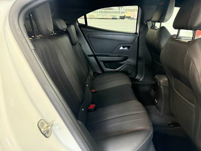 Vauxhall Mokka Suv NC21SNJ White #5