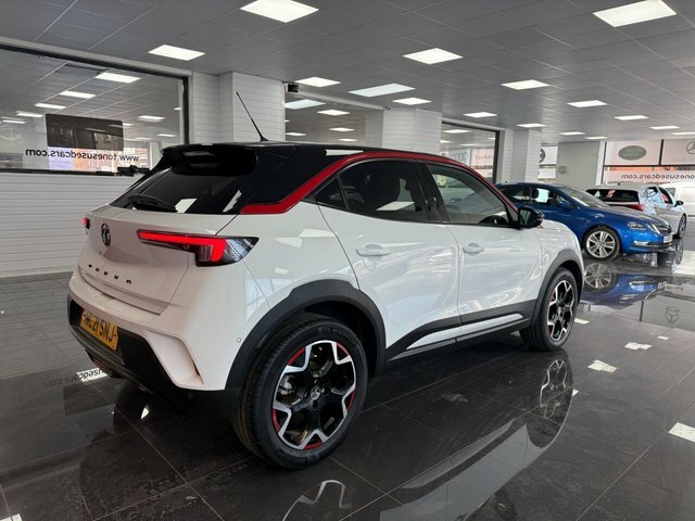 Vauxhall Mokka Suv NC21SNJ White #2