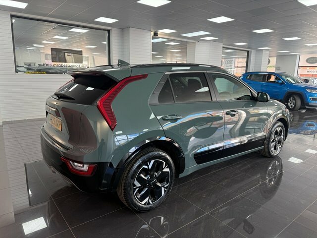 Kia Niro Suv Green #2