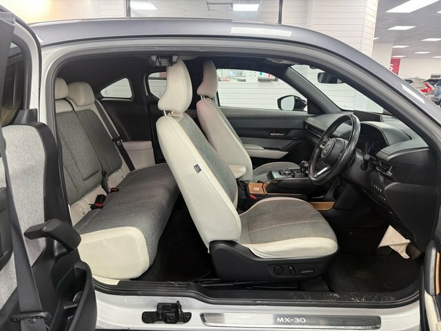 Mazda MX-30 Suv White #5