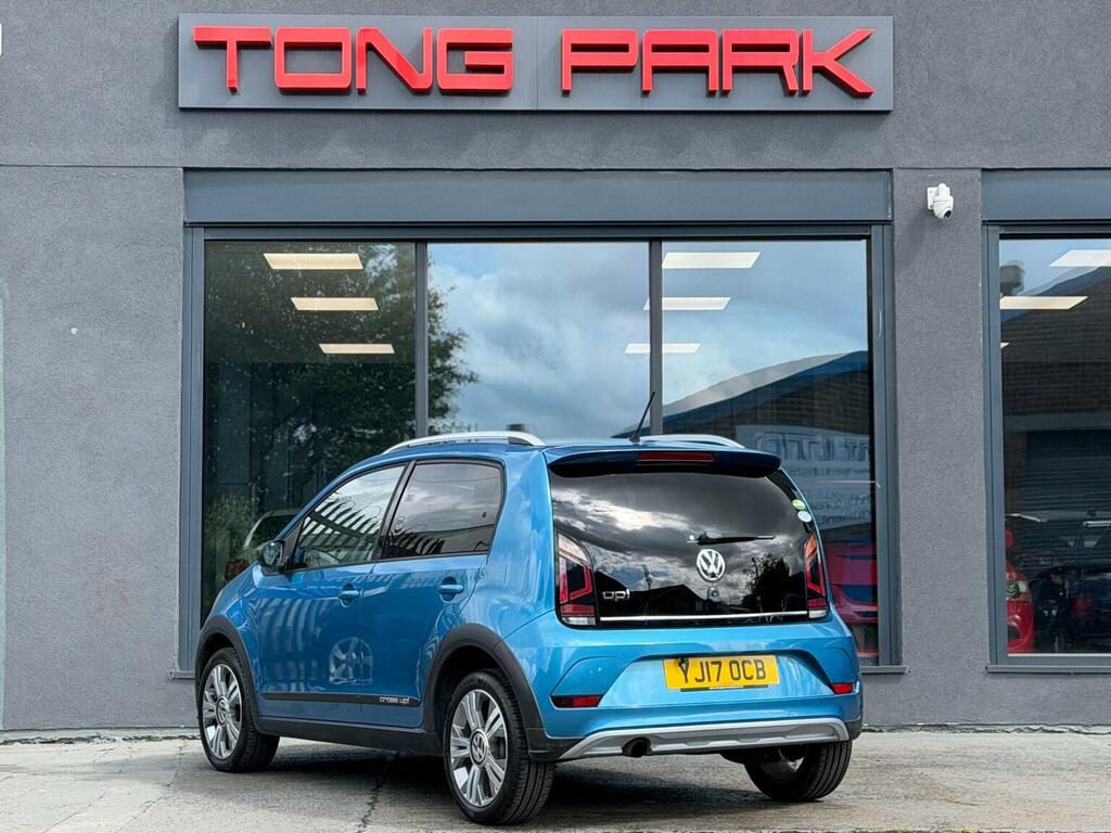 Volkswagen Up Hatchback Cross 1.0 Bluemotion Tech Asg 2017 TEMP382 Blue #5