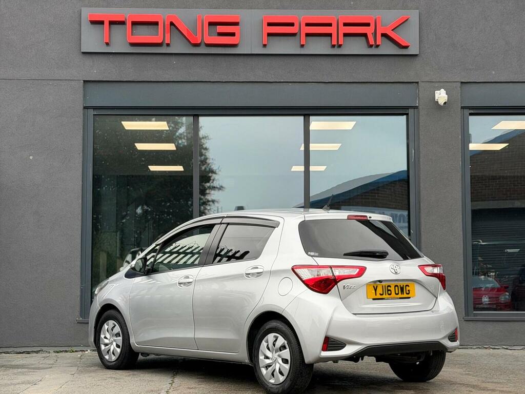 Toyota Yaris 1.33 Dual Vvt-i Icon Multidrive S Euro 6 Silver #5