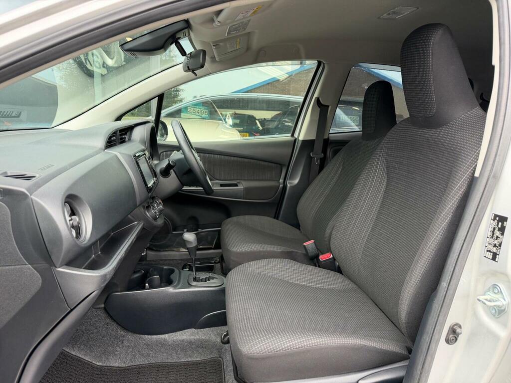 Toyota Yaris 1.33 Dual Vvt-i Icon Multidrive S Euro 6 Silver #4