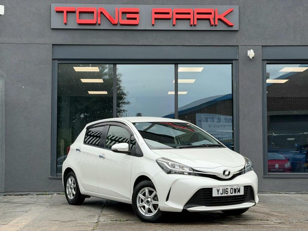 Toyota Yaris 1.33 Dual Vvt-i Icon Multidrive S Euro 6 White