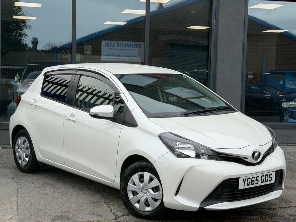 Toyota Yaris 1.33 Dual Vvt-i Icon Multidrive S Euro 6 White #2