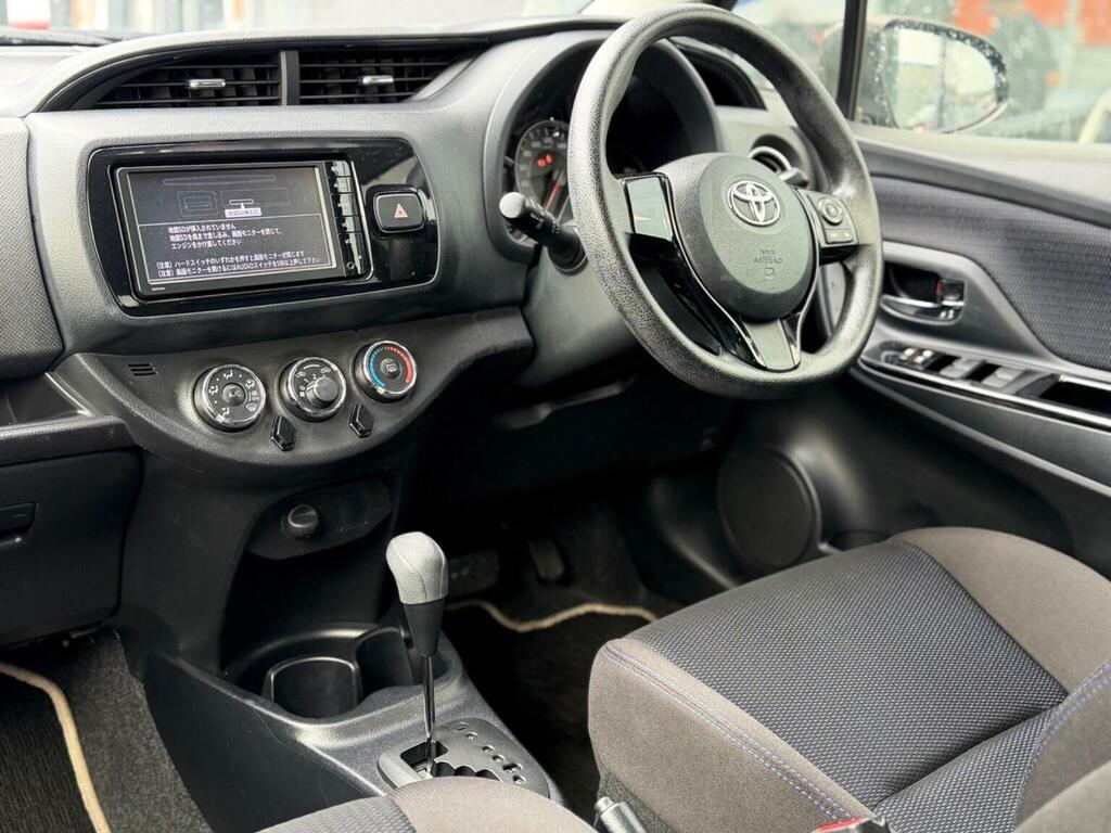 Toyota Yaris 1.33 Dual Vvt-i Icon Multidrive S Euro 6 Purple #3