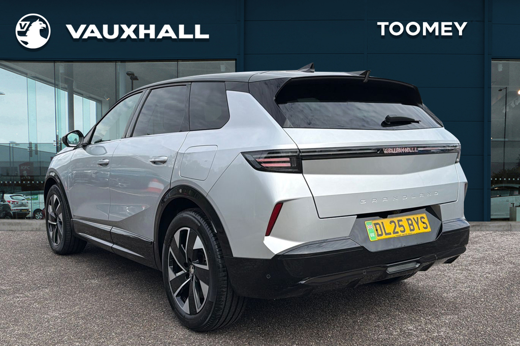 Vauxhall Grandland 73Kwh Gs Suv 213 Ps Grey #3