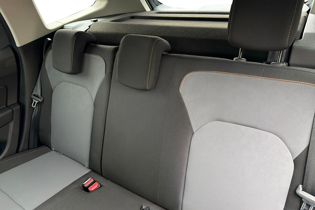 Dacia Duster 1.3 Tce 130 Extreme Grey #9