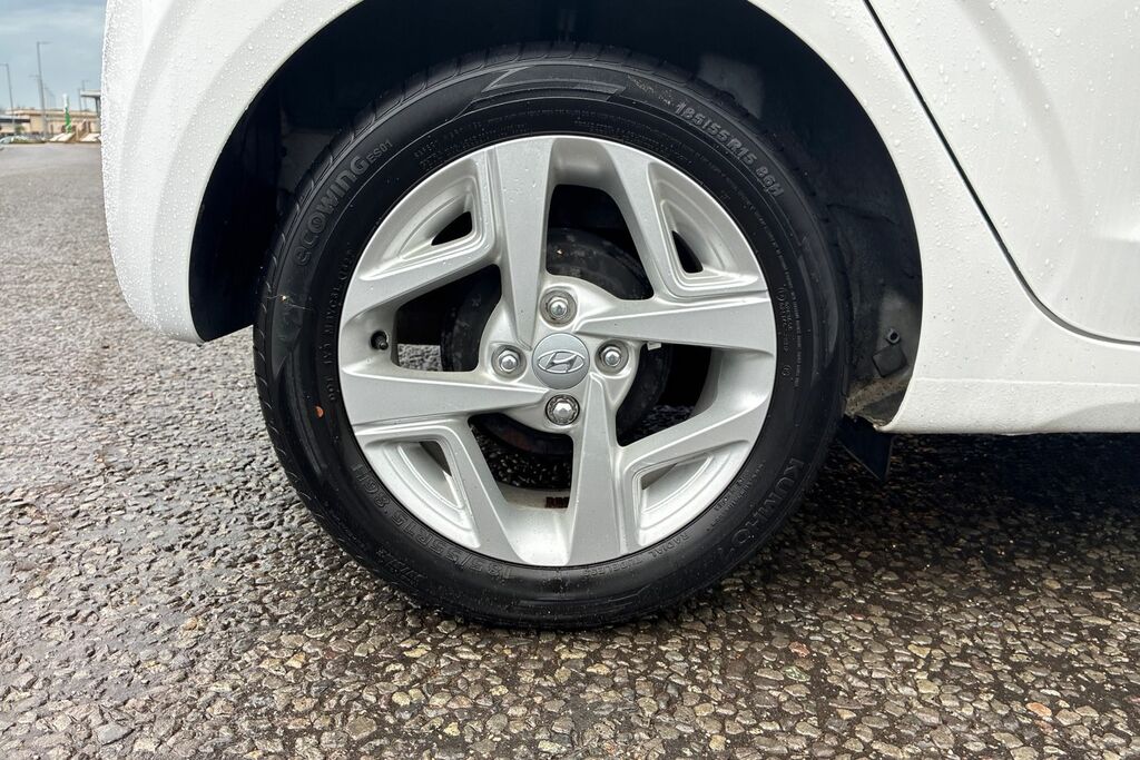 Hyundai I10 1.0 Se Connect Hatchback Euro 6 S White #5