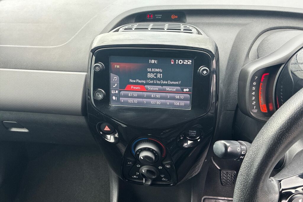 Peugeot 108 Active Silver #17