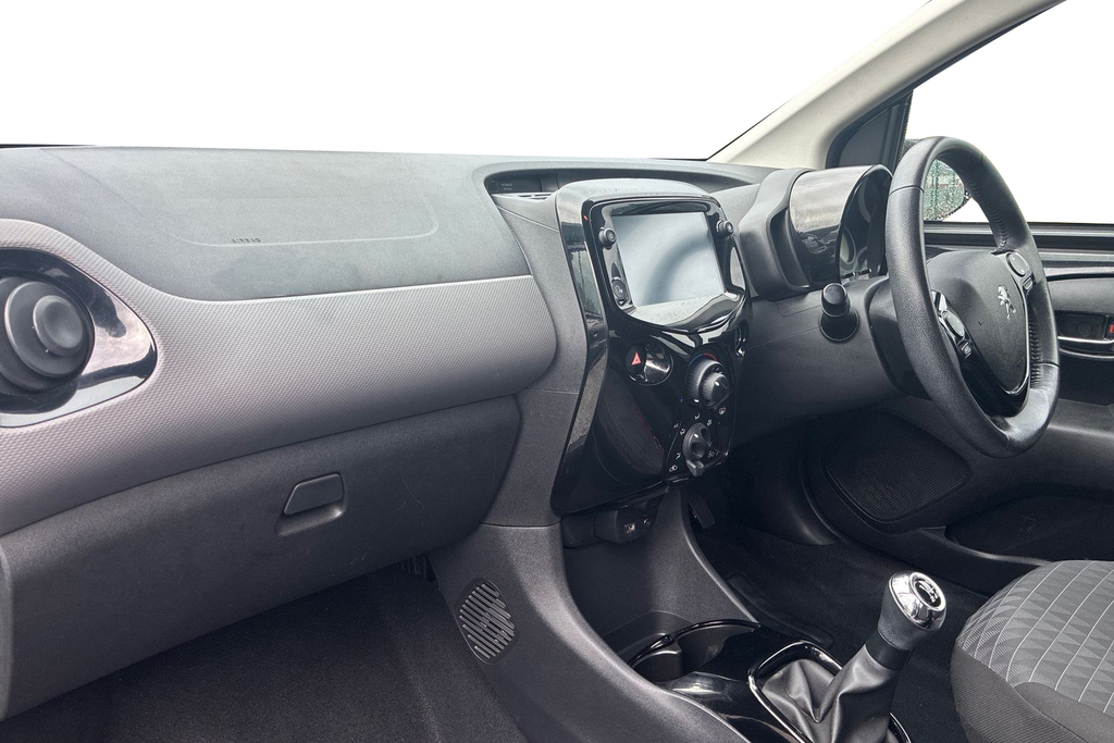 Peugeot 108 1.0 Allure Hatchback Euro 6 Ss Black #2