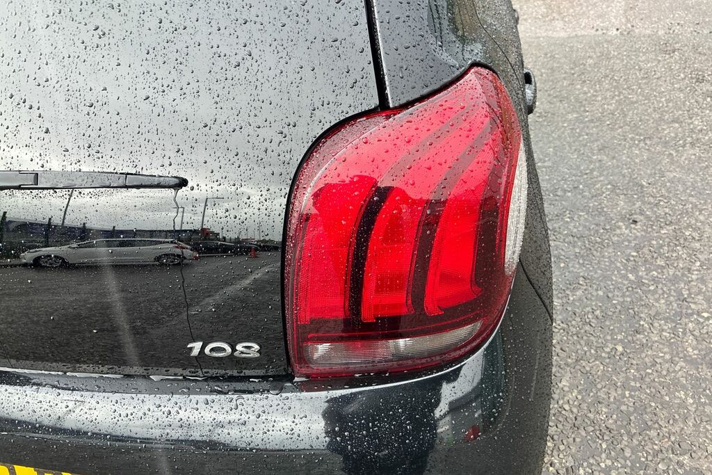 Peugeot 108 Active Silver #12