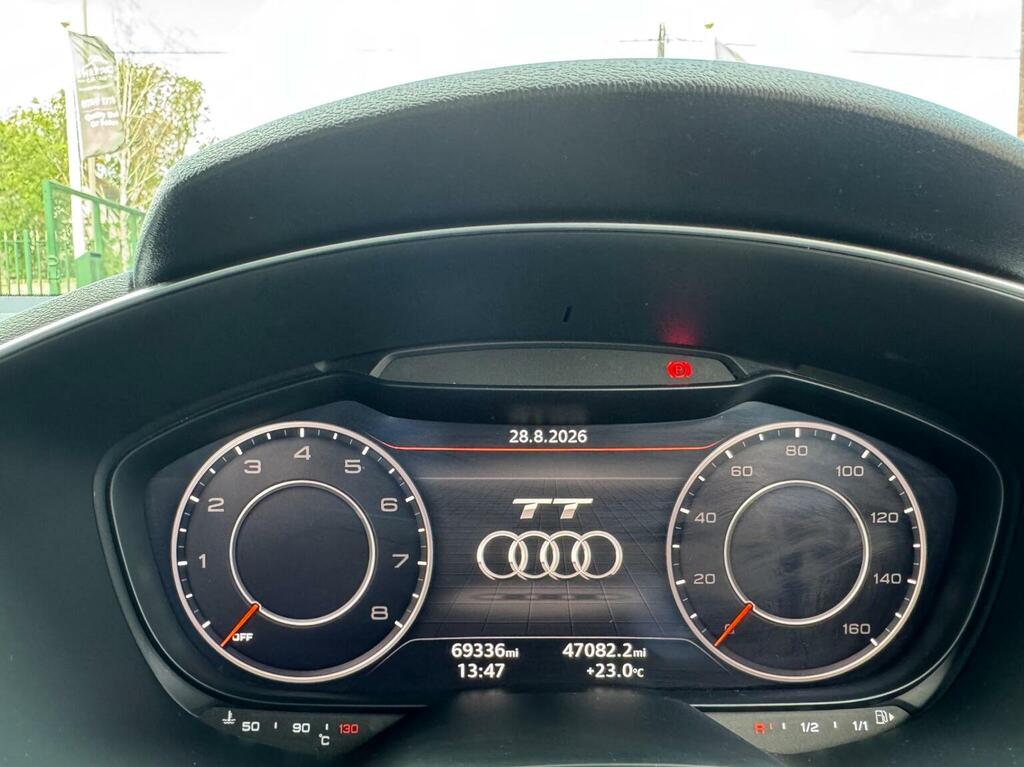 Audi TT Black #14