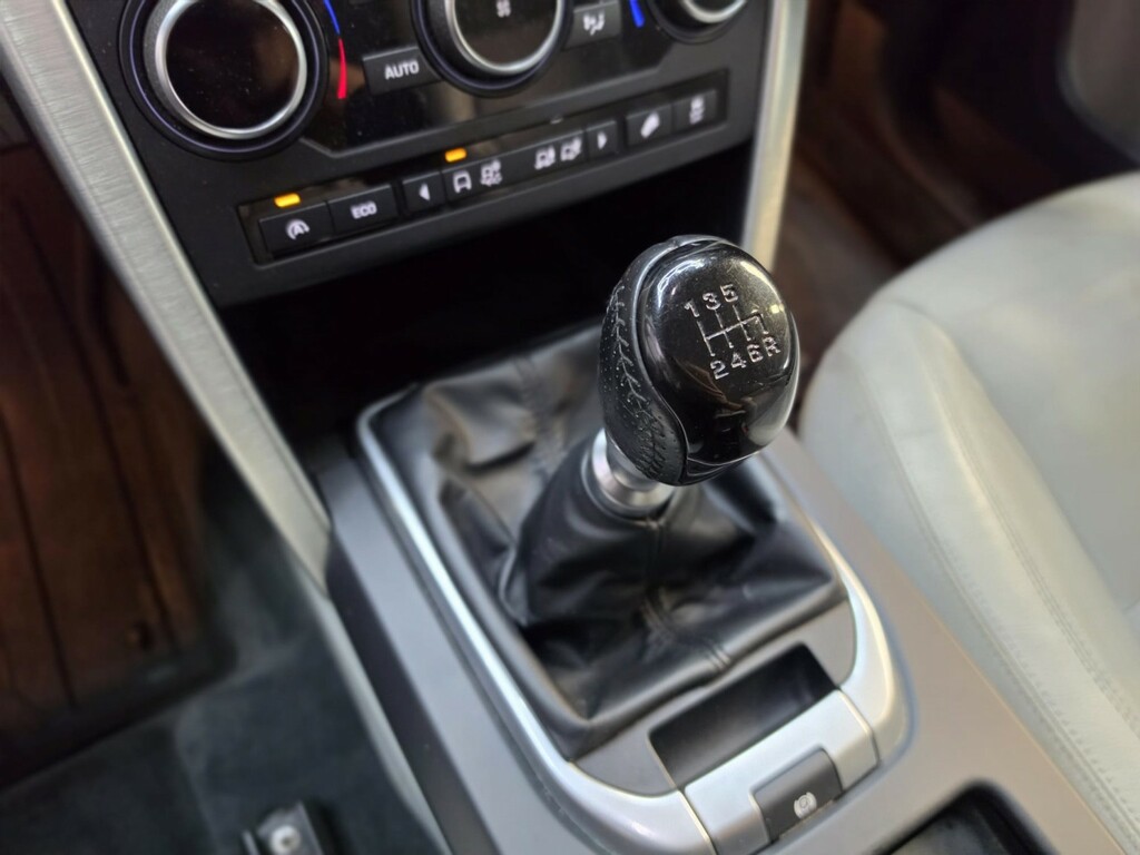 Land Rover Discovery Sport 2.0 Td4 Se Tech Grey #5