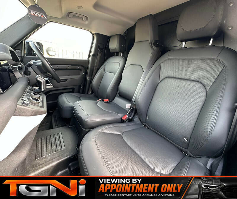 Land Rover Defender 3.0 D250 Hard Top Se 3 Seat #6