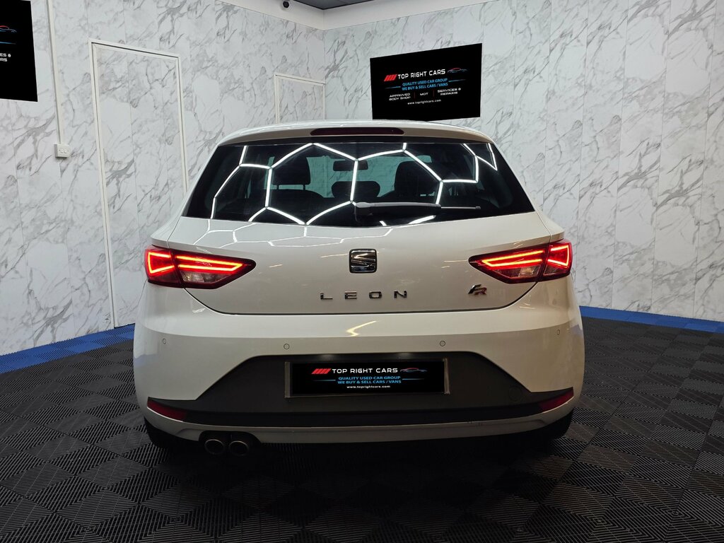 Seat Leon 1.8 Tsi Fr Hatchback Dsg Technology Pack Euro KX63EGF White #4