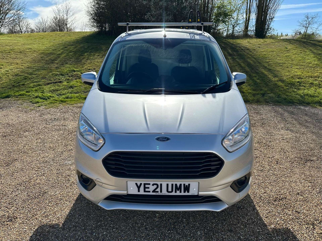 Ford Transit Courier Limited L1 Euro 6 Silver #2