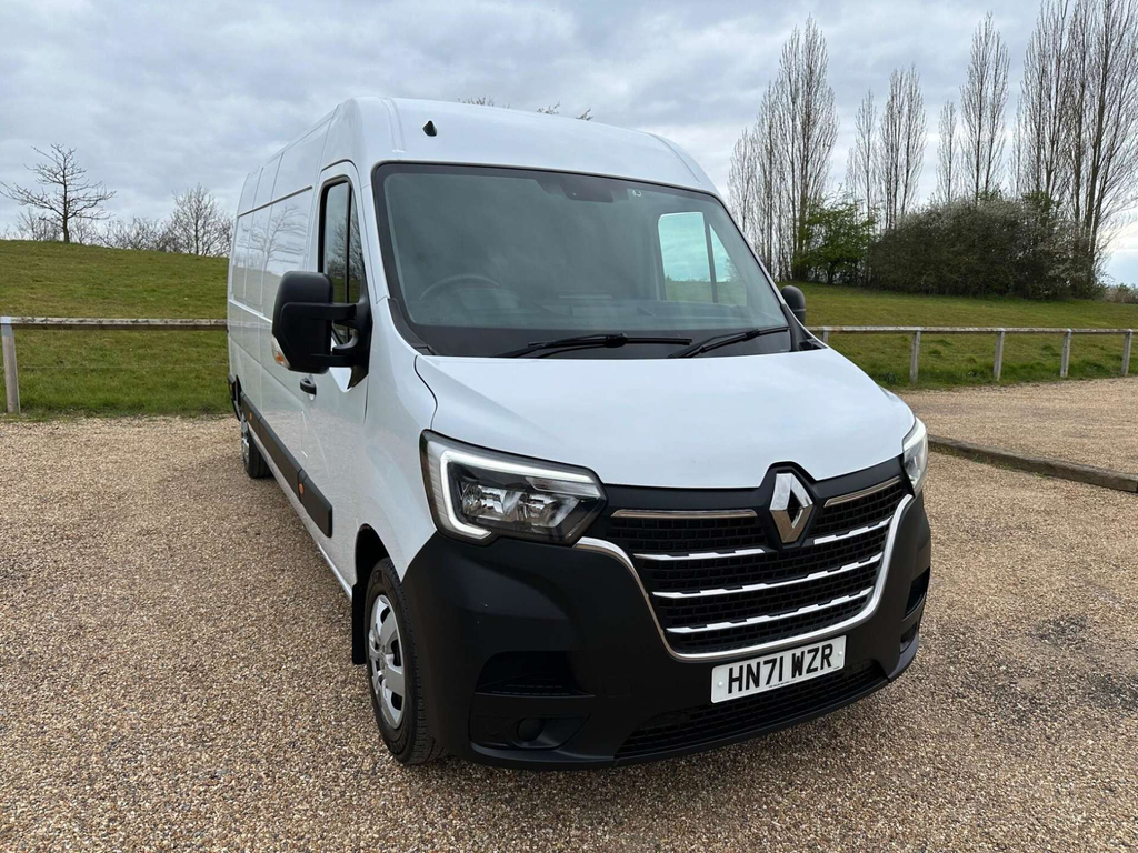 Renault Master 35 Business Fwd Lwb Medium Roof Euro 6 White