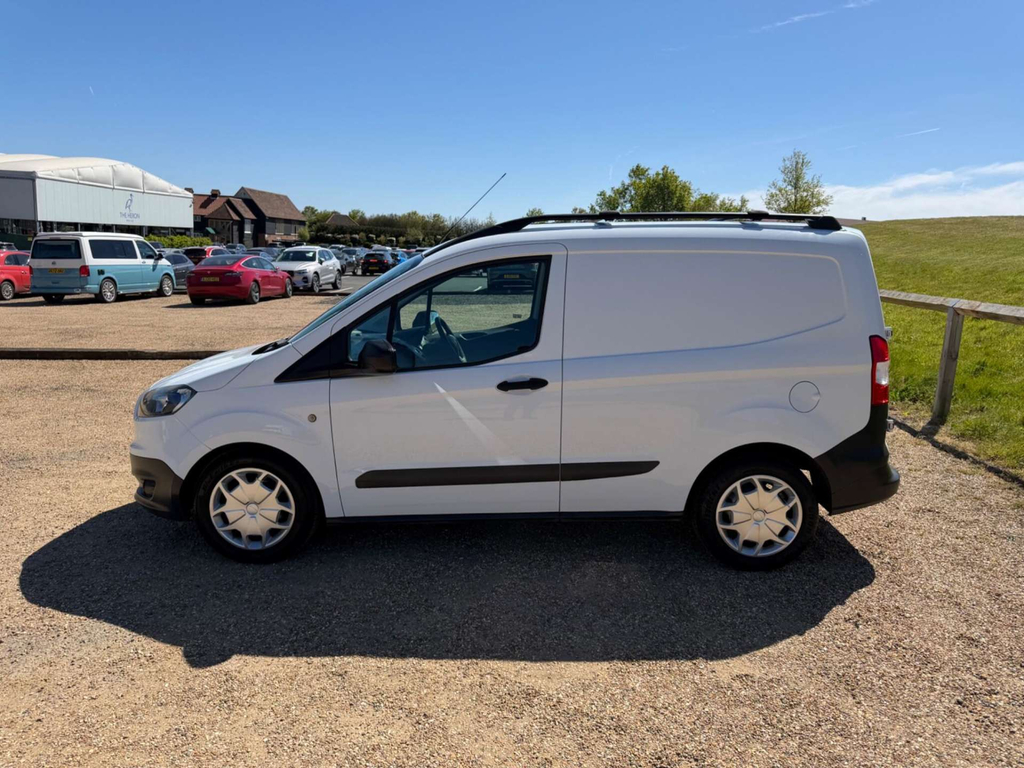 Ford Transit Courier Ecoboost L1 Euro 5 White #4