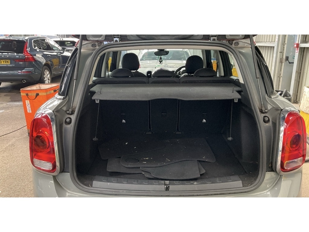 Mini Countryman 1.5 Cooper Suv Euro 6 Ss 136 FY67OUM Grey #5
