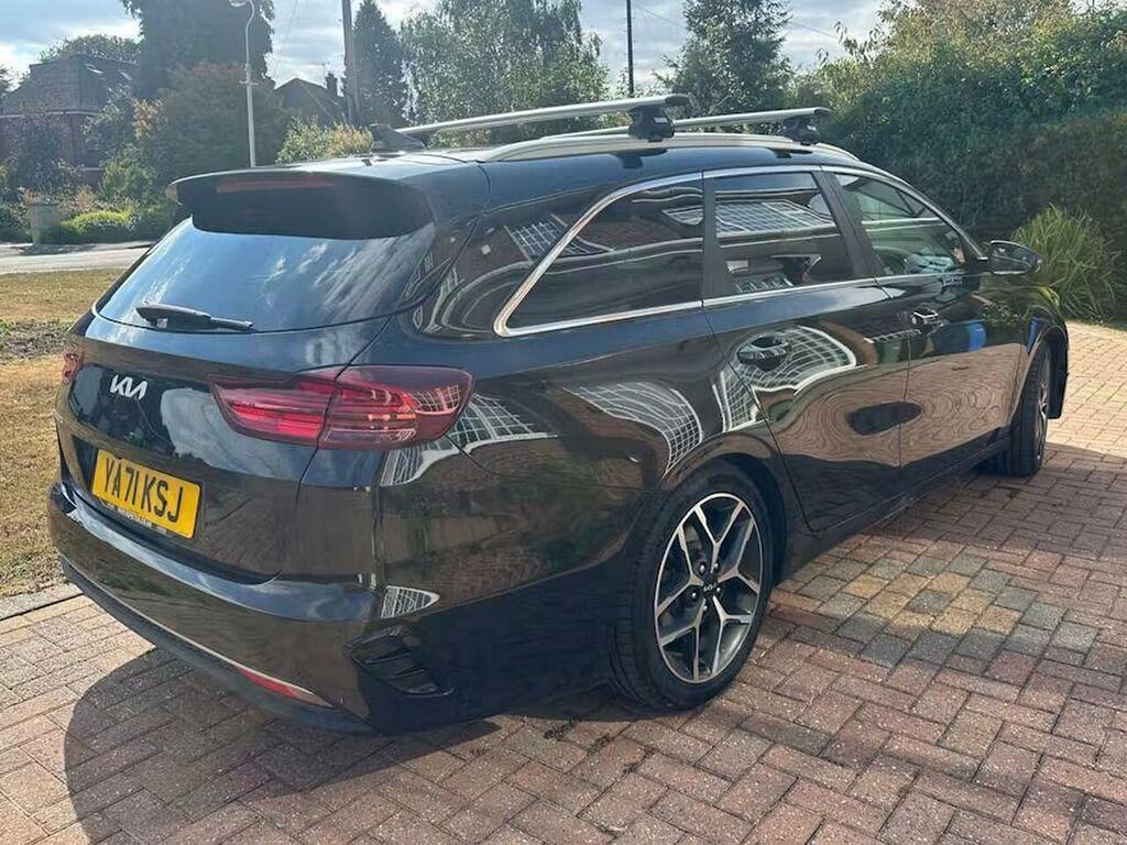 Kia Ceed 1.5 T-gdi 3 Sportswagon Dct Euro 6 Ss YA71KSJ Black #3