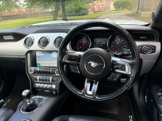Ford Mustang Gt Red #30