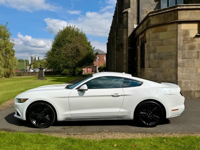 Ford Mustang Gt Red #18