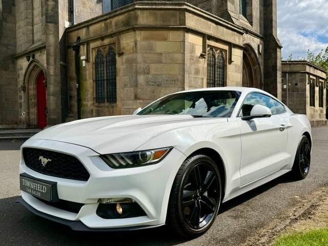 Ford Mustang Gt Red #28