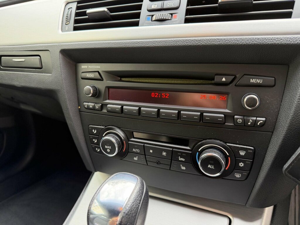 BMW 3 Series Efficientdynamics Blue #25