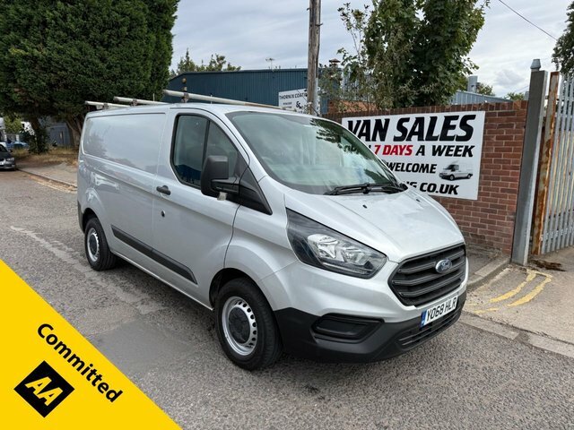 Ford Transit Custom 2019 2.0 300 Ecoblue Panel Van L YO68HLR Silver