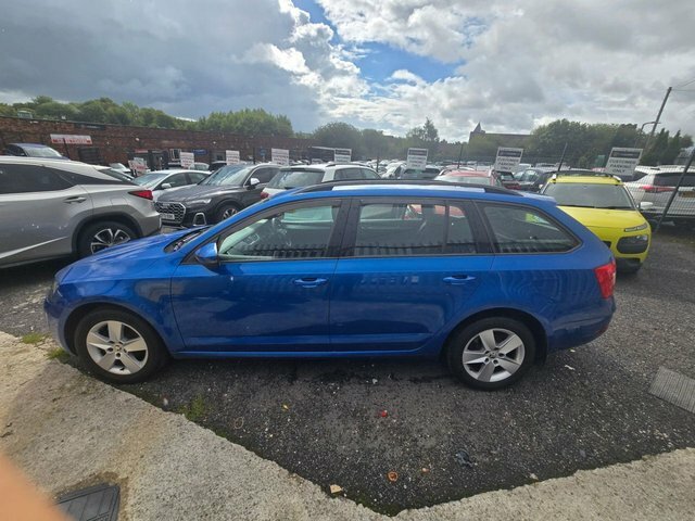 Skoda Octavia 1.5 Tsi Se Black #7