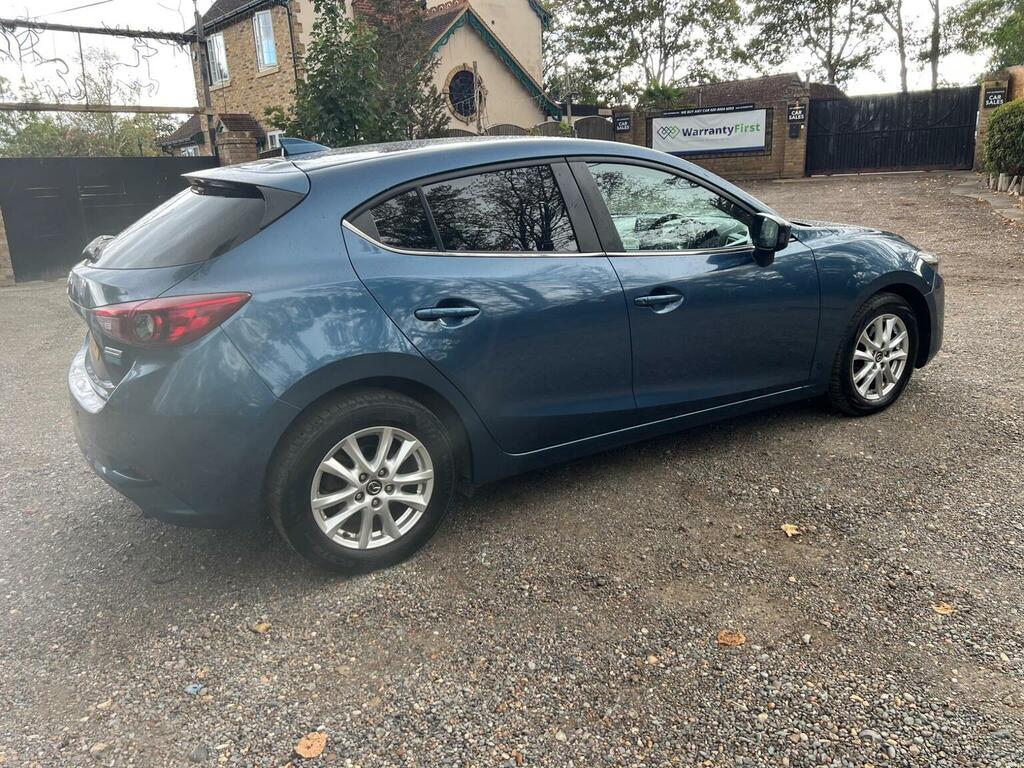 Mazda 3 2.0 Se-l Nav Red #8