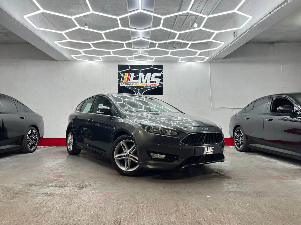 Ford Focus Hatchback Blue #36