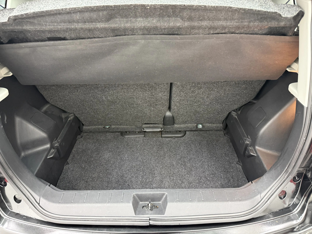 Nissan Note Visia Silver #77