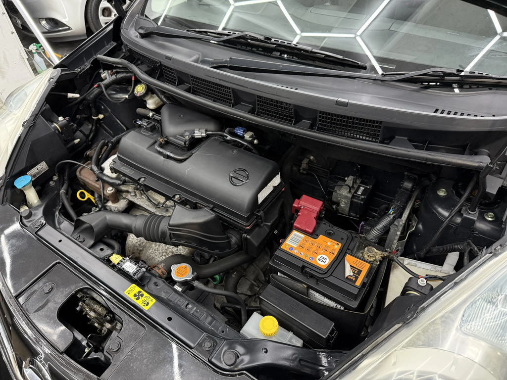 Nissan Note Visia Silver #37