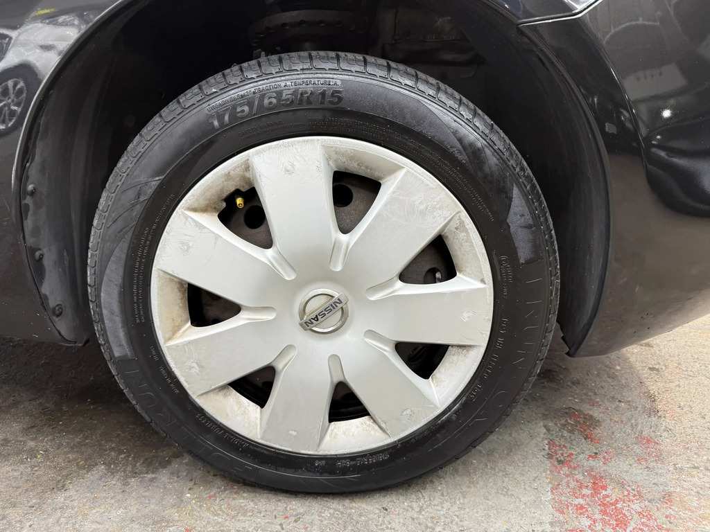 Nissan Note Visia Silver #78