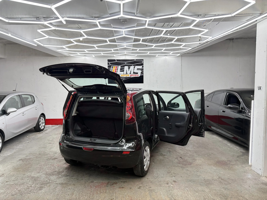 Nissan Note Visia Silver #68