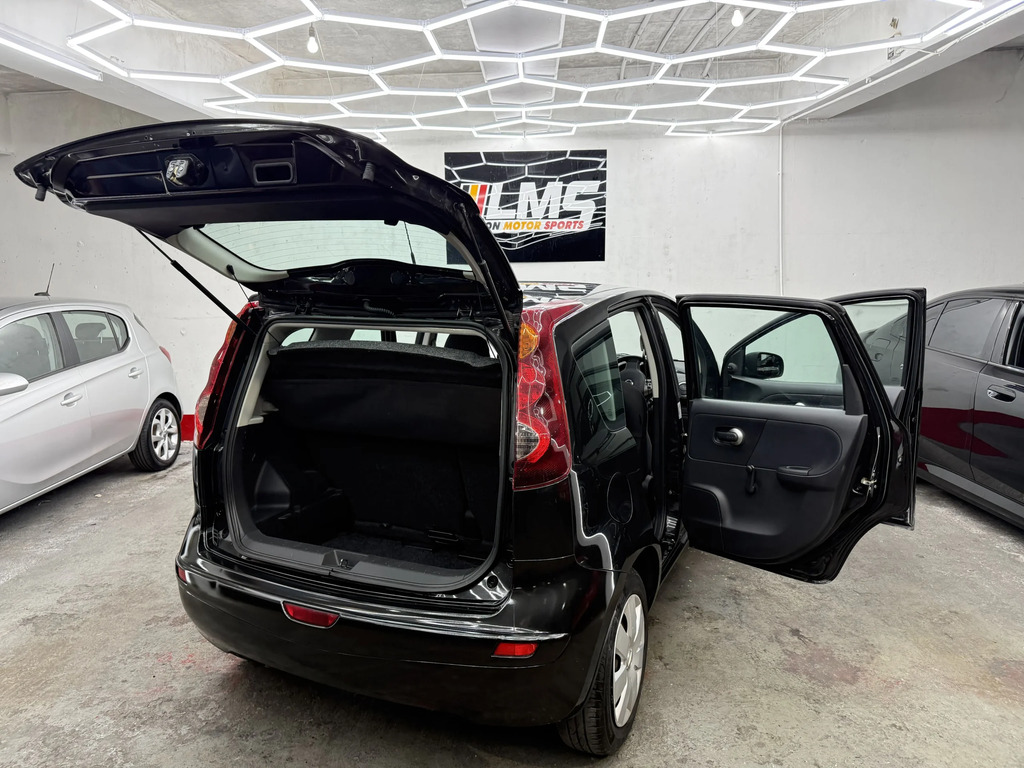 Nissan Note Visia Silver #70