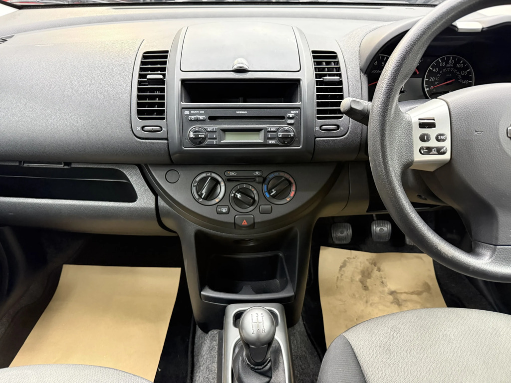 Nissan Note Visia Silver #43