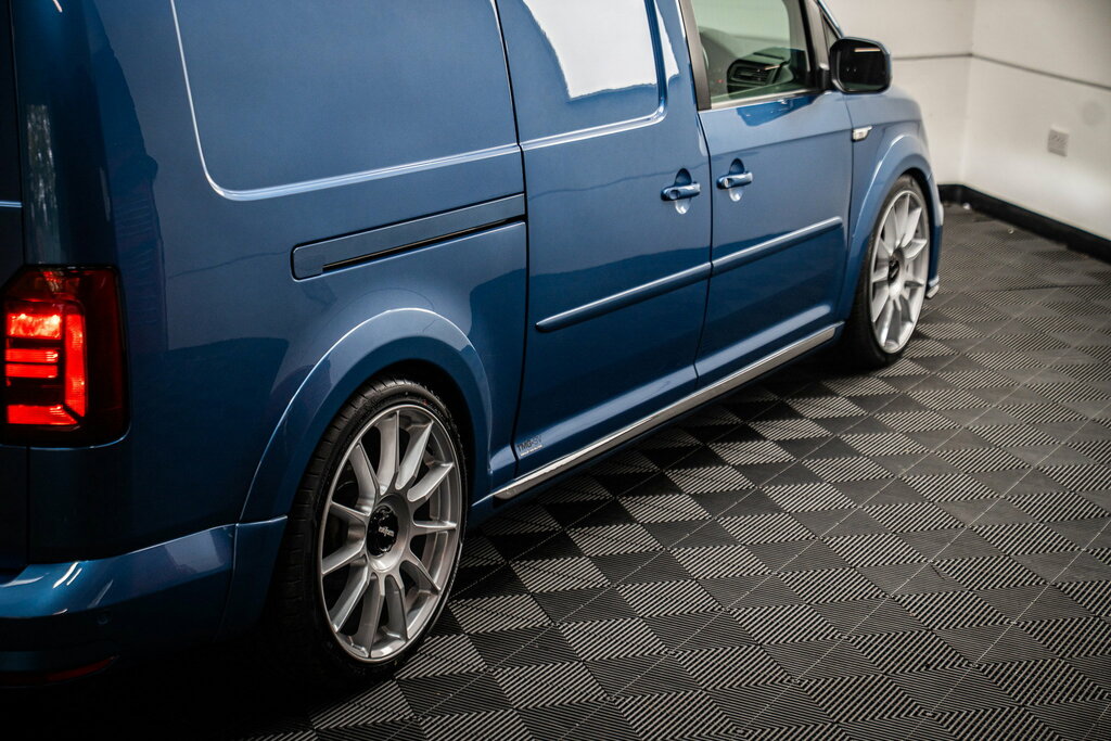 Volkswagen Caddy Maxi Maxi White #24