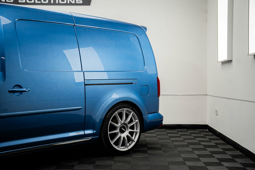 Volkswagen Caddy Maxi Maxi White #35