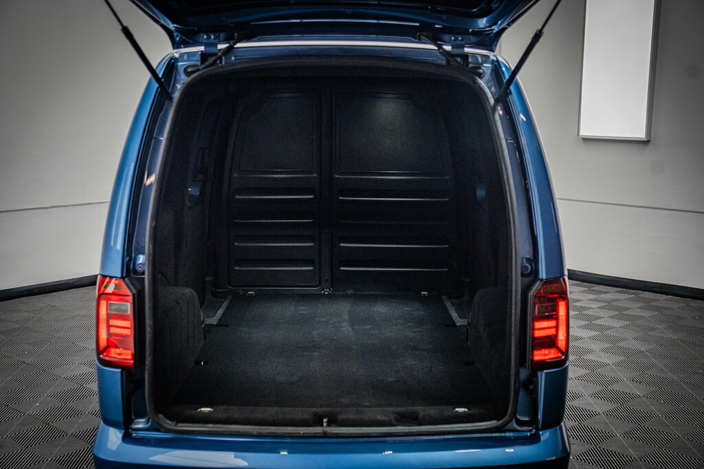 Volkswagen Caddy Maxi Maxi White #18