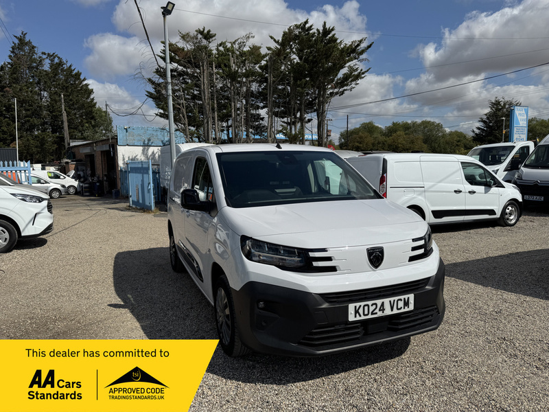 Peugeot Partner Bluehdi Asphalt L2 Air White