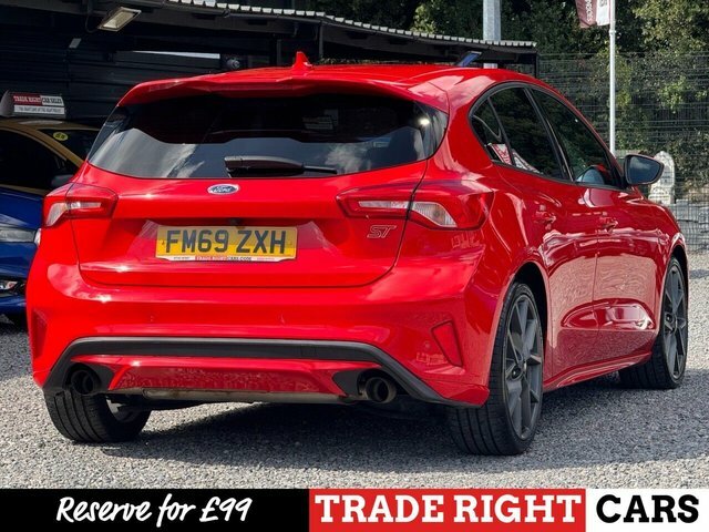 Ford Focus 2.3T Ecoboost St Performance Pack - Low Mile FM69ZXH Red #3