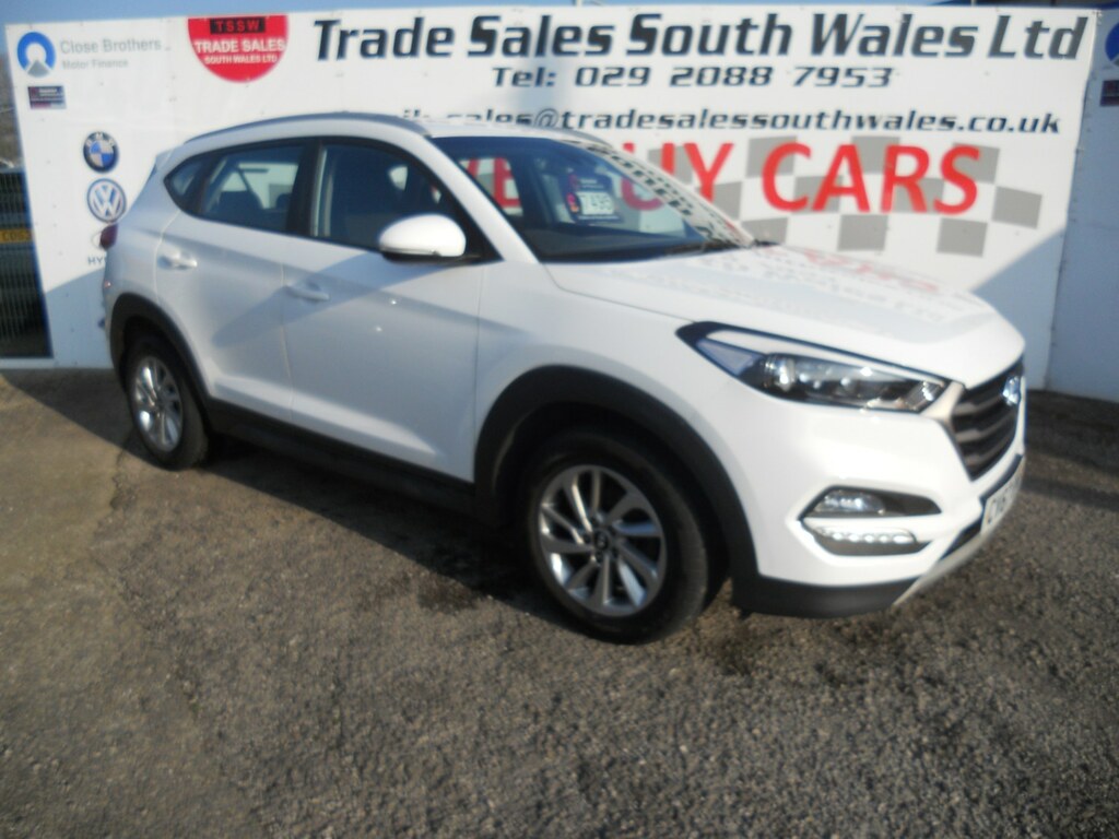 Hyundai Tucson 1.7 Crdi Blue Drive Se Nav 2Wd White